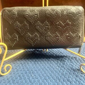 Fossil Black Leather Heart Pattern Wallet